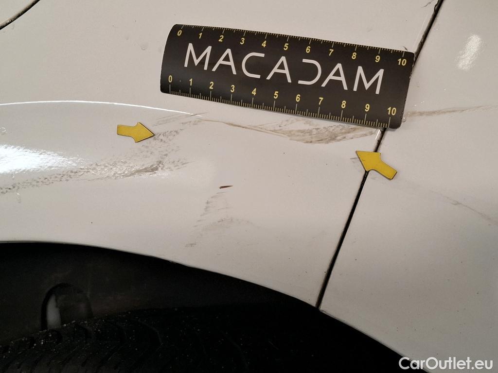  Peugeot  208  Affaire Premium Pack 1.5 HDi 100CV BVM5 E6dT #2