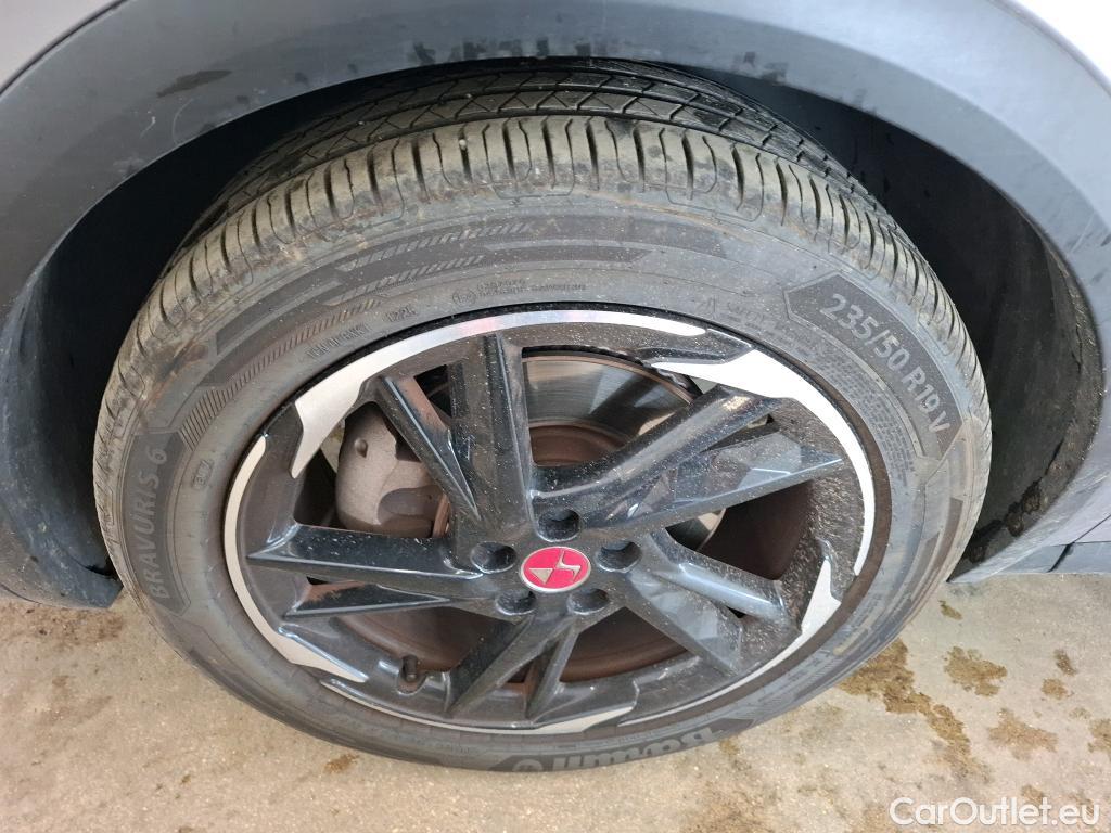  DS  DS7 DS DS 7 Crossback / 2017 / 5P / SUV E-TENSE 225 PERFORMANCE Line + #24