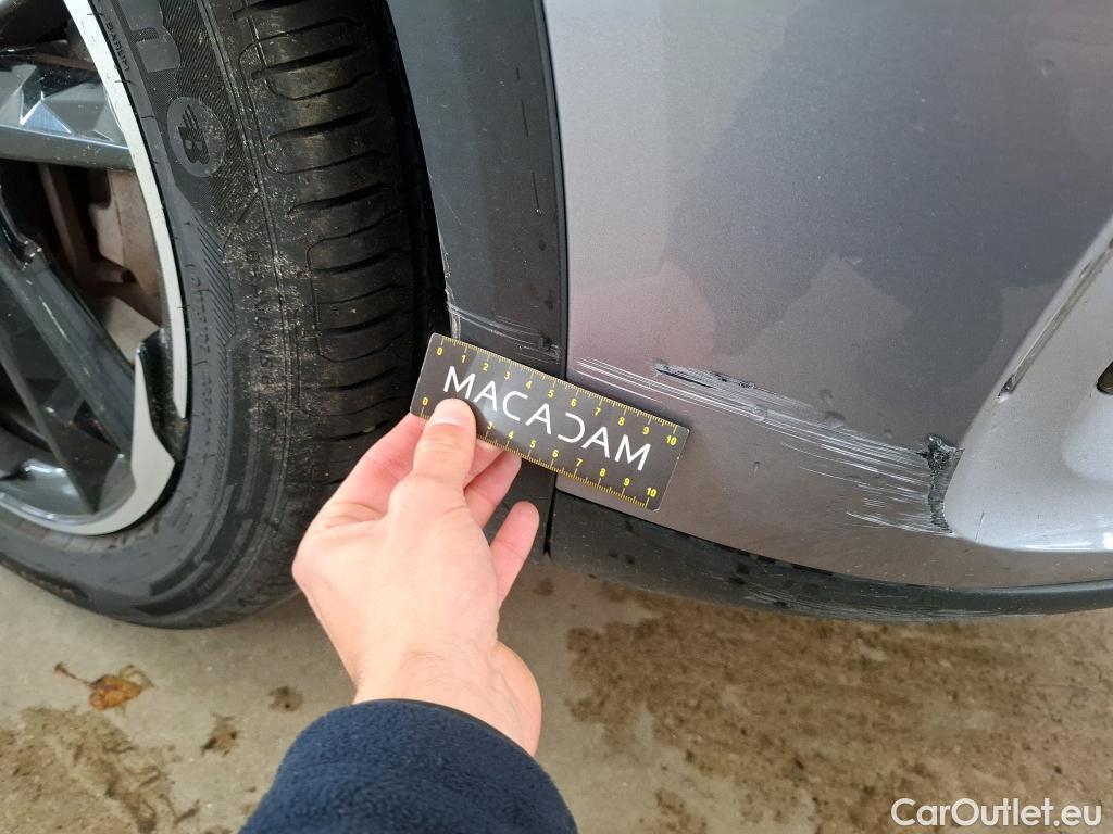  DS  DS7 DS DS 7 Crossback / 2017 / 5P / SUV E-TENSE 225 PERFORMANCE Line + #42