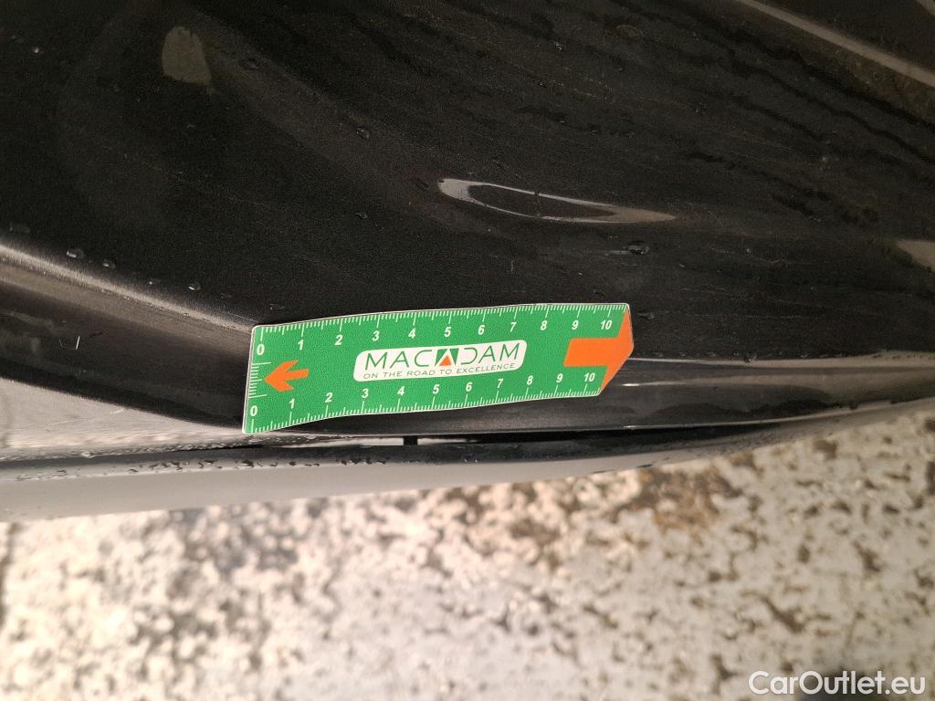  Citroen  C3 CITROEN  5p Berline PureTech 110 S&S BVM6 Shine Business #42