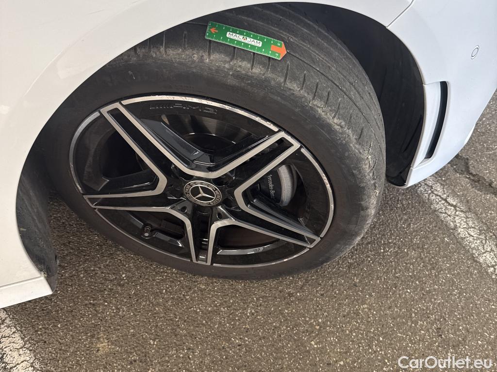  Mercedes  A-Klasse MERCEDES-BENZ Classe A Compact / 2018 / 5P / Berline A 200 d AMG Line 8G-DCT #20