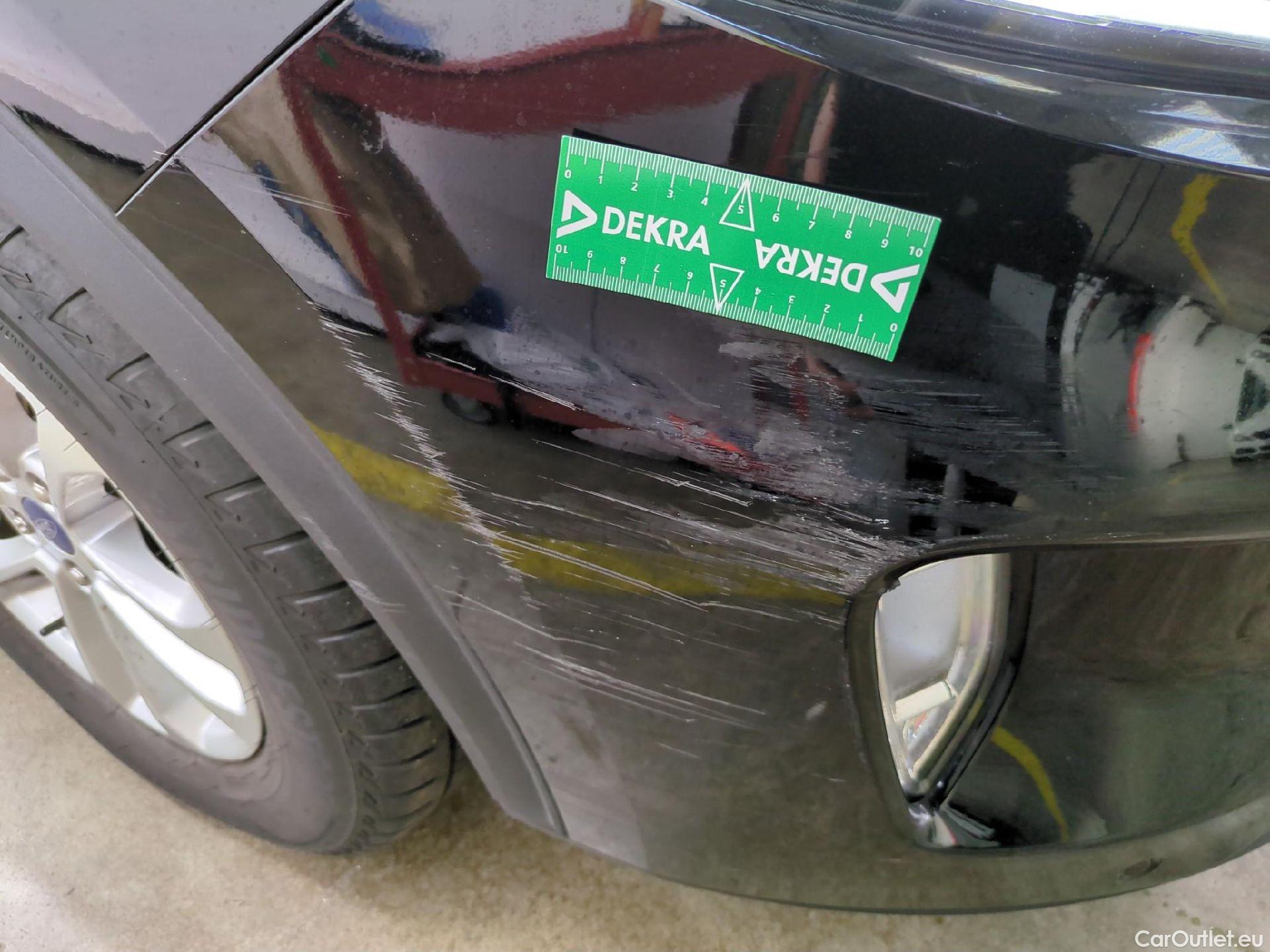  Ford  Kuga FORD  / 2019 / 5P / SUV 2.5 190 hybrid Flexifuel Pshift Titanium #26