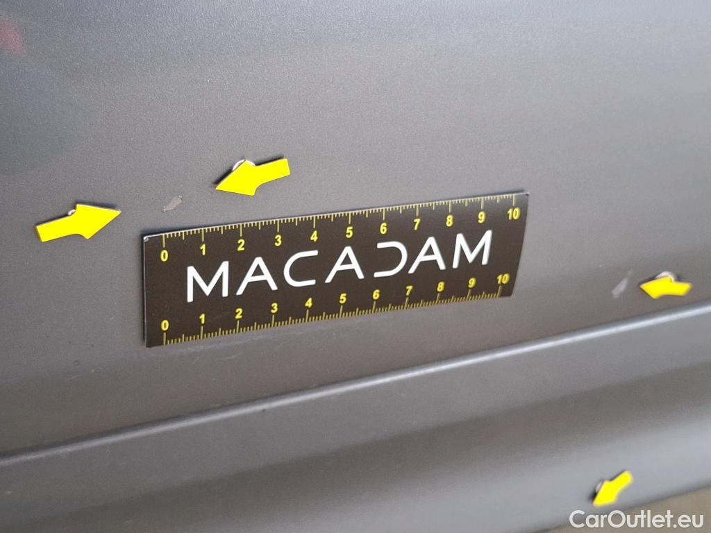  Bmw  Serie 1 BMW Série 1 / 2019 / 5P / Berline 116i DKG7 Business Design #54