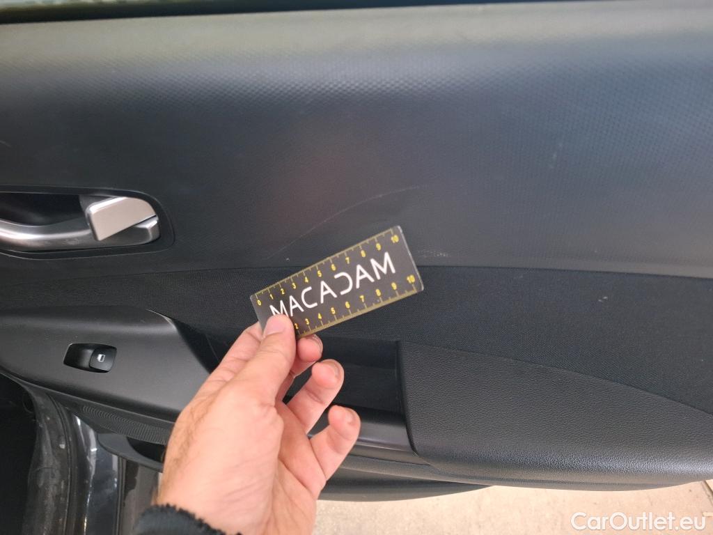  Hyundai  Konna Kona Business Hybrid 2WD 1.6 GDI 140CV BVA6 E6d #36