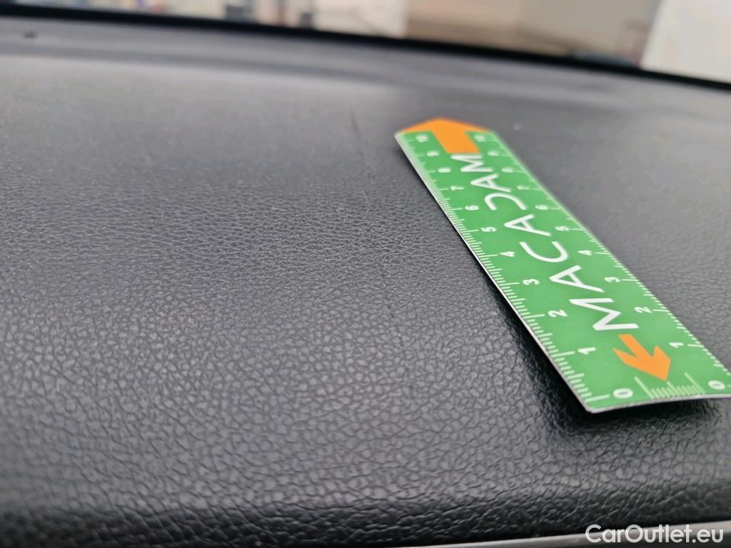  Citroen  C3  Société Feel Nav 1.2 PureTech 80CV BVM5 E6d #26