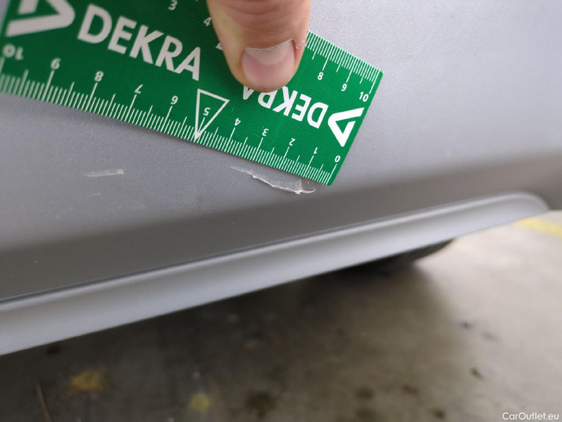  Ford  Kuga FORD  / 2019 / 5P / SUV 2.5 190 hybrid Flexifuel Pshift Titanium #47