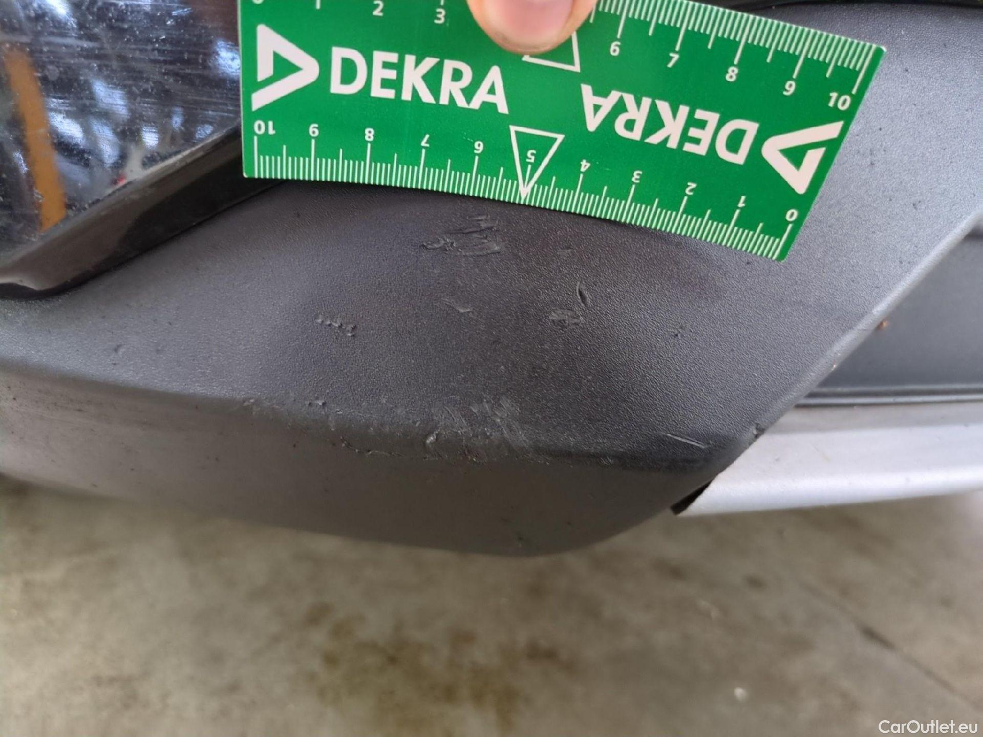  Ford  Kuga FORD  / 2019 / 5P / SUV 2.5 190 hybrid Flexifuel Pshift Titanium #31