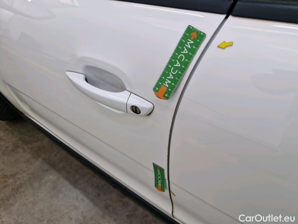  Citroen  C3  Société Feel Nav 1.2 PureTech 80CV BVM5 E6d #2