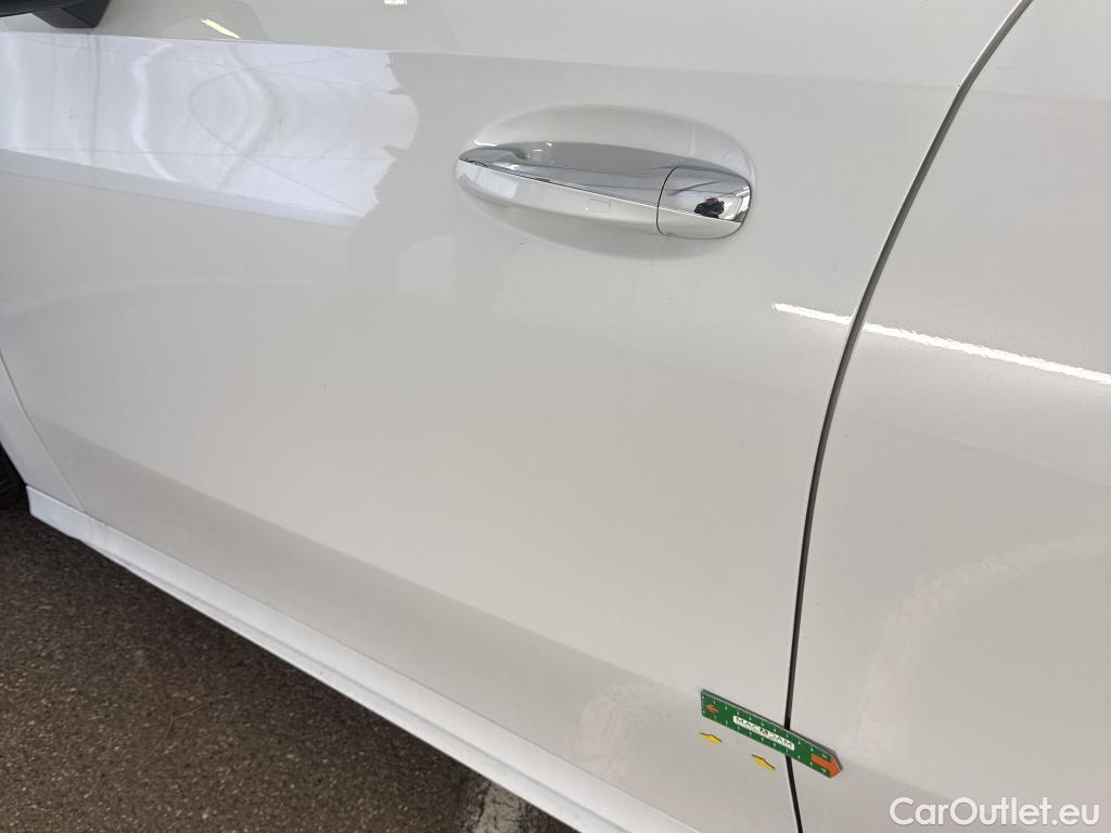  Mercedes  A-Klasse MERCEDES-BENZ Classe A Compact / 2018 / 5P / Berline A 200 d AMG Line 8G-DCT #33