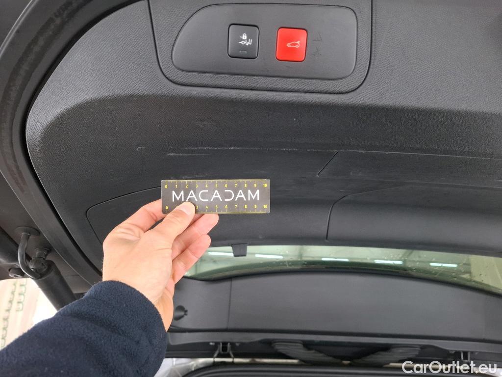  DS  DS7 DS DS 7 Crossback / 2017 / 5P / SUV E-TENSE 225 PERFORMANCE Line + #18