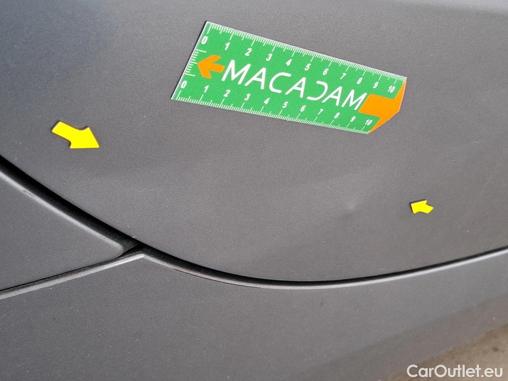  Bmw  Serie 1 BMW Série 1 / 2019 / 5P / Berline 116i DKG7 Business Design #6