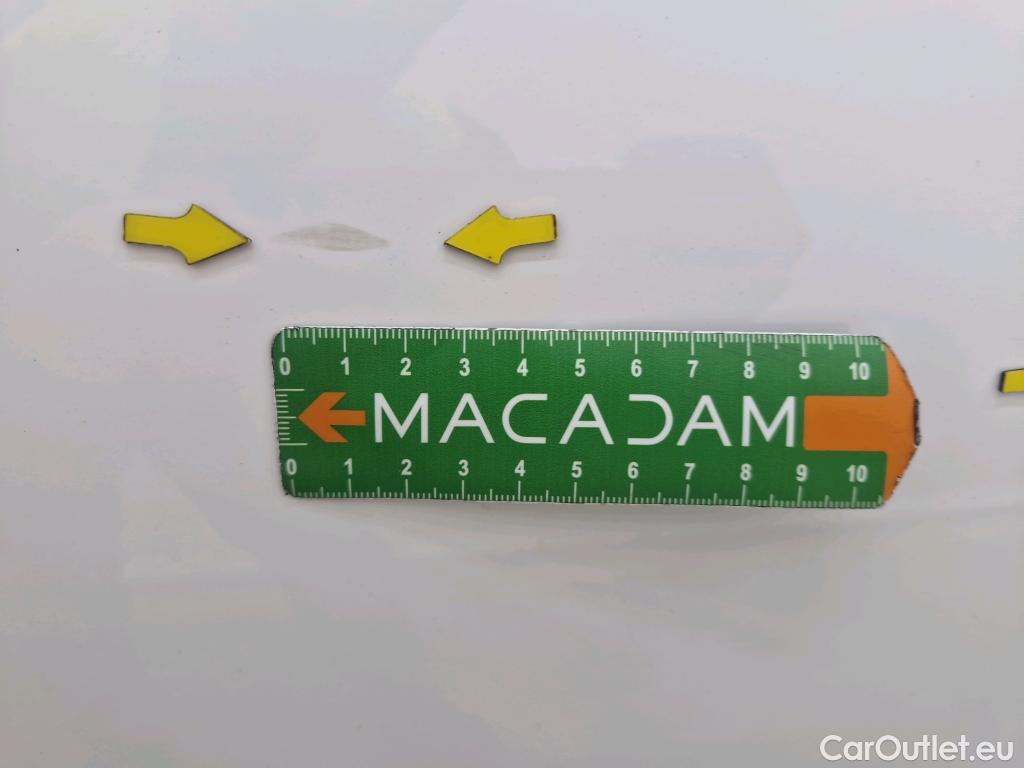  Citroen  C3  Société Feel Nav 1.2 PureTech 80CV BVM5 E6d #34