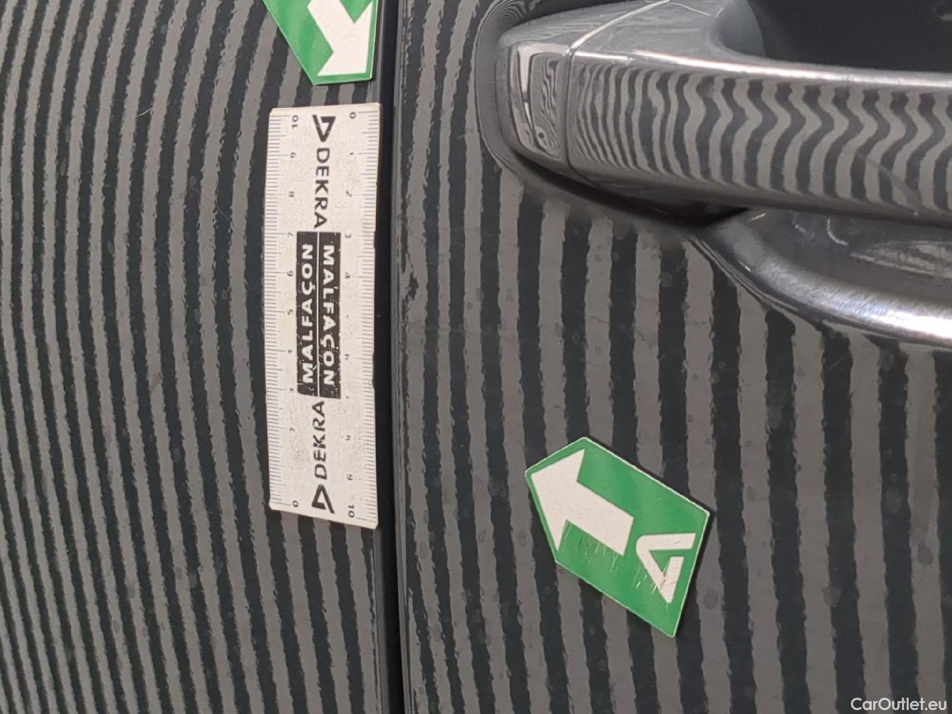  Audi  Q3  35 TDI Business Line 2.0 TDI 150CV BVA7 E6d #21