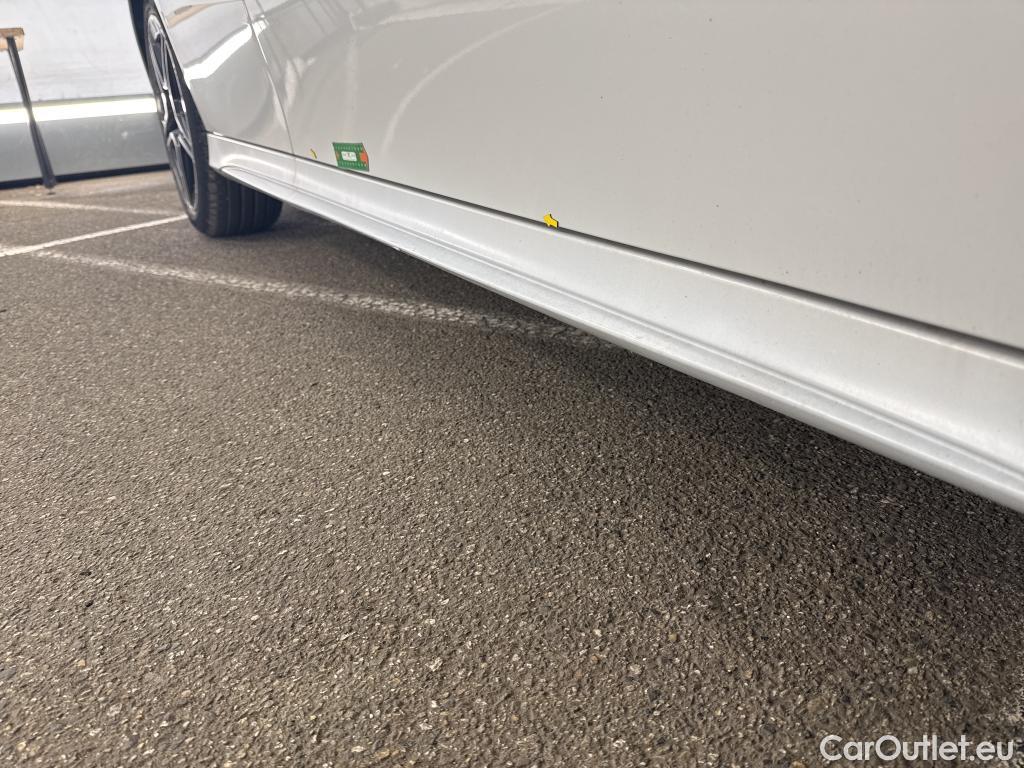  Mercedes  A-Klasse MERCEDES-BENZ Classe A Compact / 2018 / 5P / Berline A 200 d AMG Line 8G-DCT #14