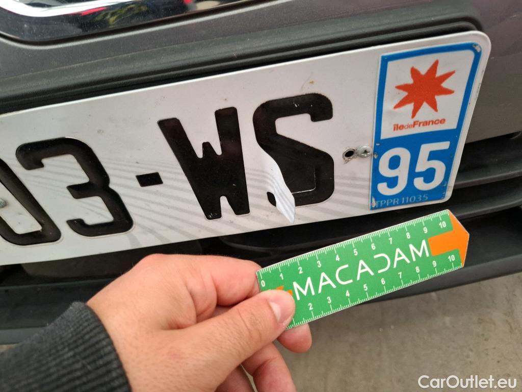  Bmw  Serie 1 BMW Série 1 / 2019 / 5P / Berline 116i DKG7 Business Design #36