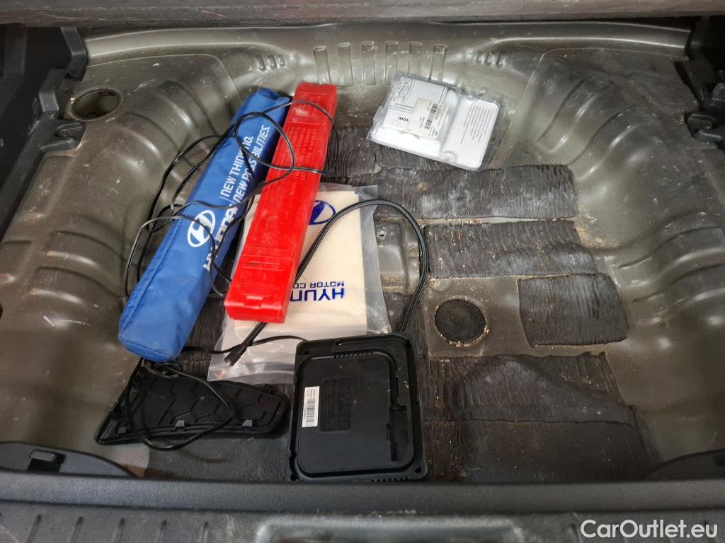  Hyundai  Konna Kona Business Hybrid 2WD 1.6 GDI 140CV BVA6 E6d #46