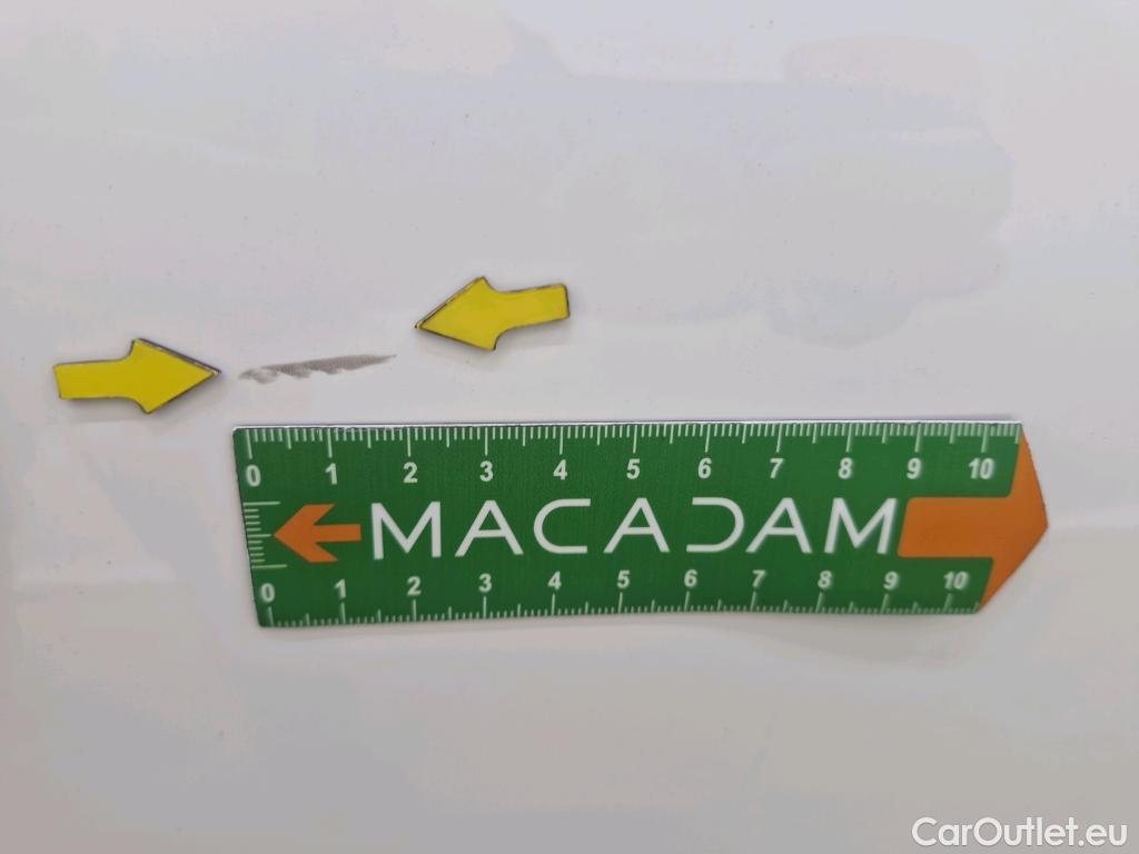  Citroen  C3  Société Feel Nav 1.2 PureTech 80CV BVM5 E6d #35