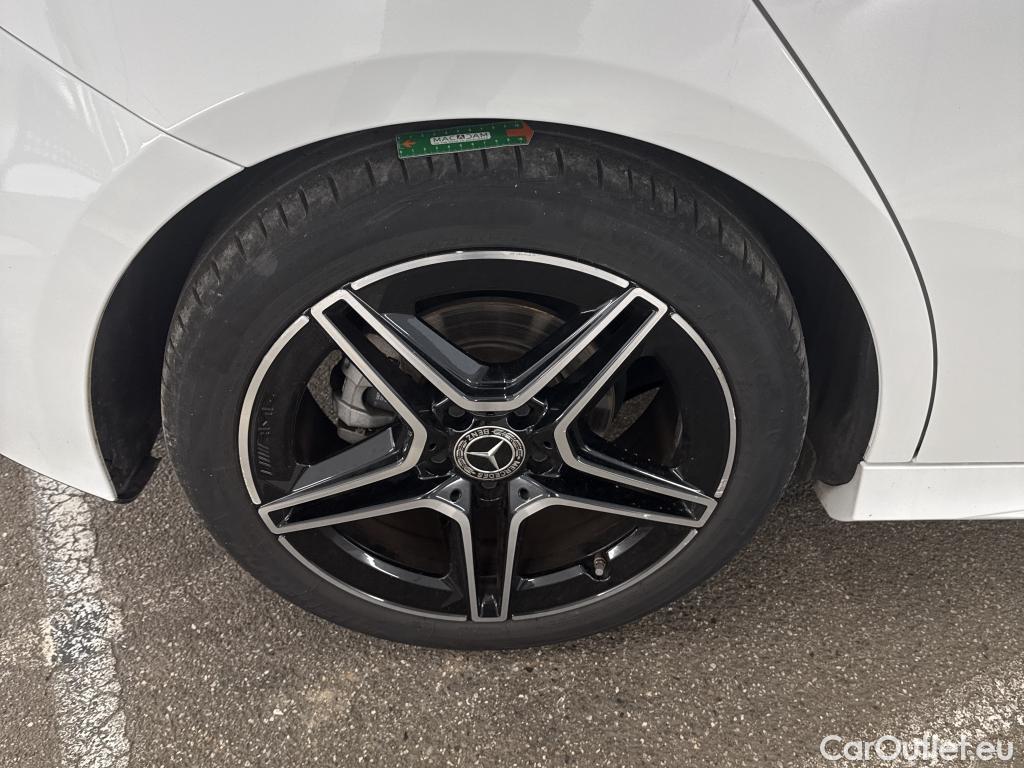  Mercedes  A-Klasse MERCEDES-BENZ Classe A Compact / 2018 / 5P / Berline A 200 d AMG Line 8G-DCT #24