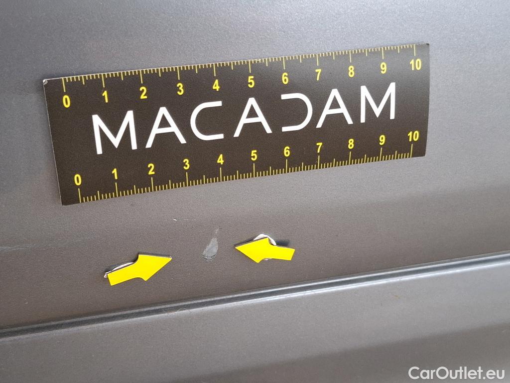  Bmw  Serie 1 BMW Série 1 / 2019 / 5P / Berline 116i DKG7 Business Design #55