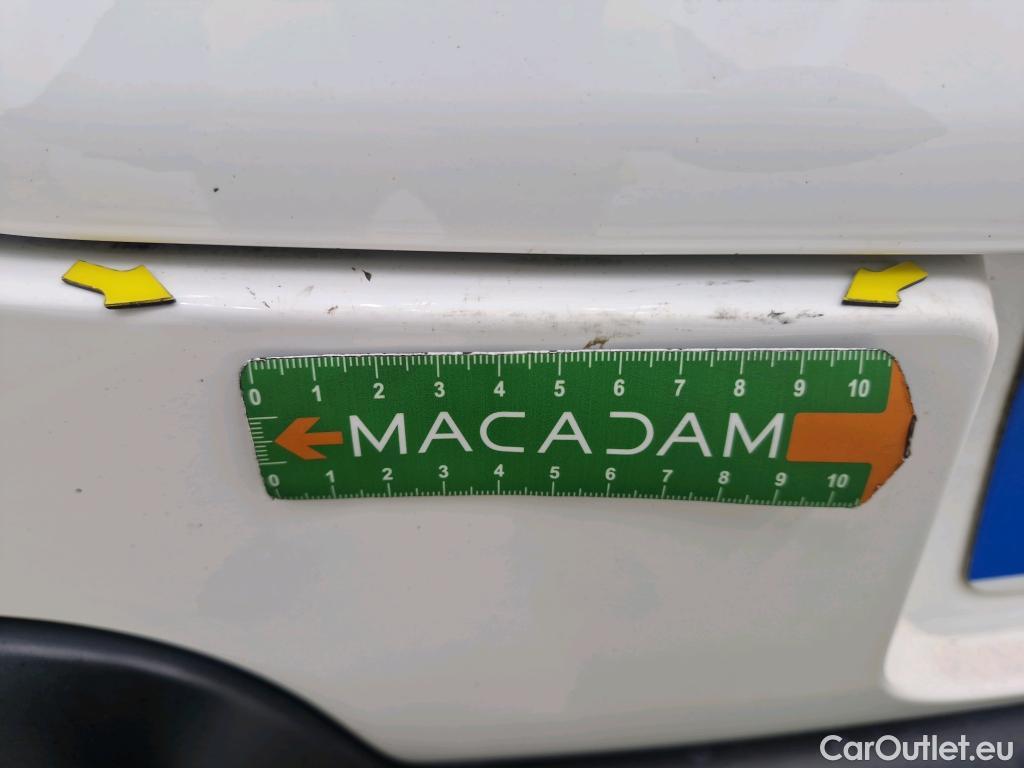  Citroen  C3  Société Feel Nav 1.2 PureTech 80CV BVM5 E6d #22