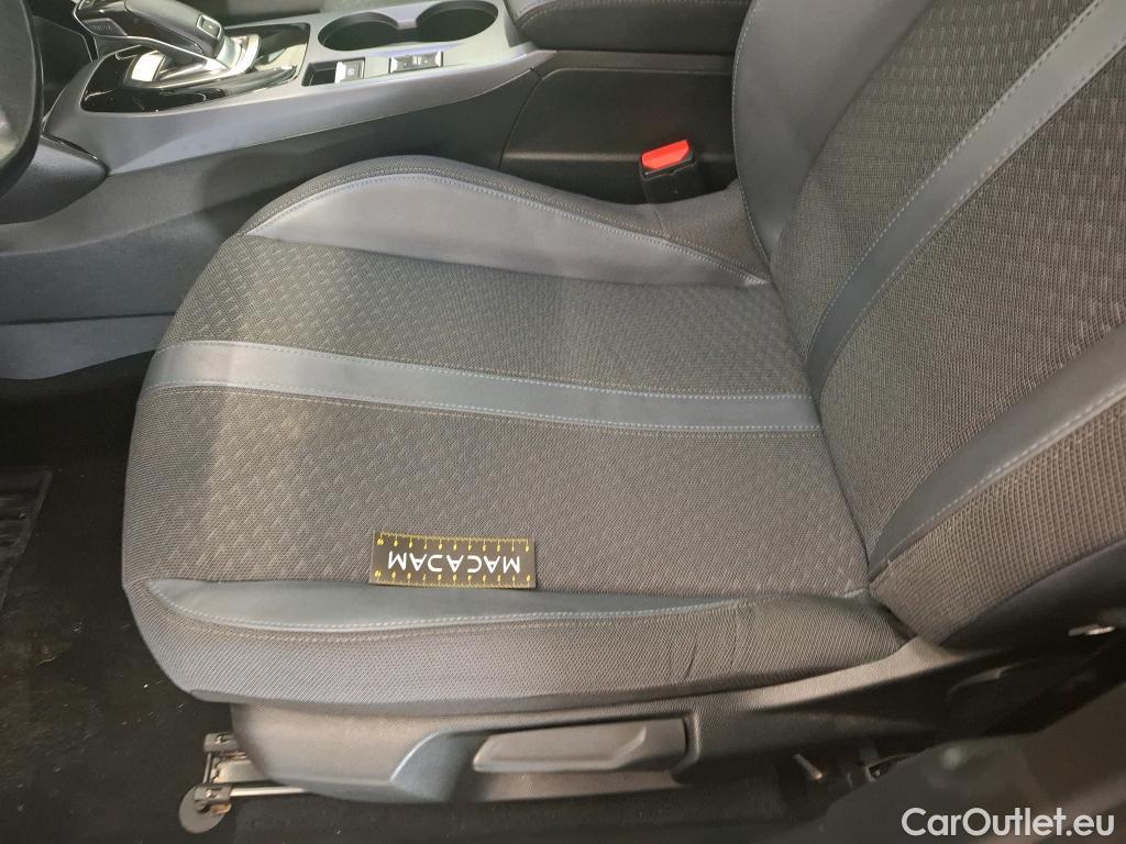  Peugeot  2008  Allure Business 1.5 HDi 130CV BVA8 E6d #32