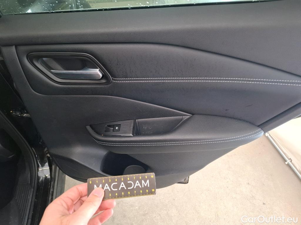  Nissan  Qashqai NISSAN  / 2021 / 5P / Crossover 1.3 MHEV 158ch Xtronic N-Style(SP) #12