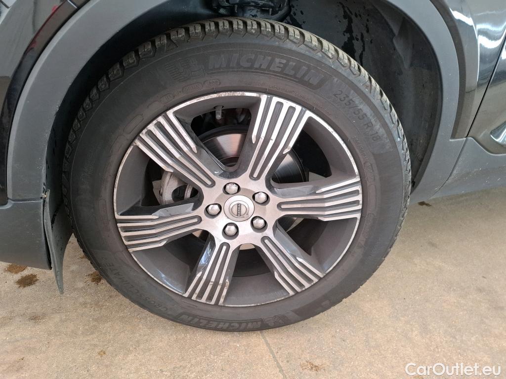  Volvo  XC 40 XC40 Inscription 2WD 1.5 T3 165CV BVA8 E6dT #4