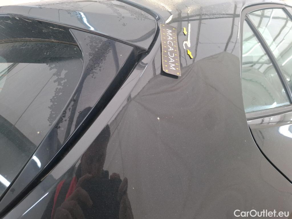  Toyota  Corolla TOYOTA  / 2018 / 5P / Berline Hybride 122h Dynamic Business Stage Acad #13