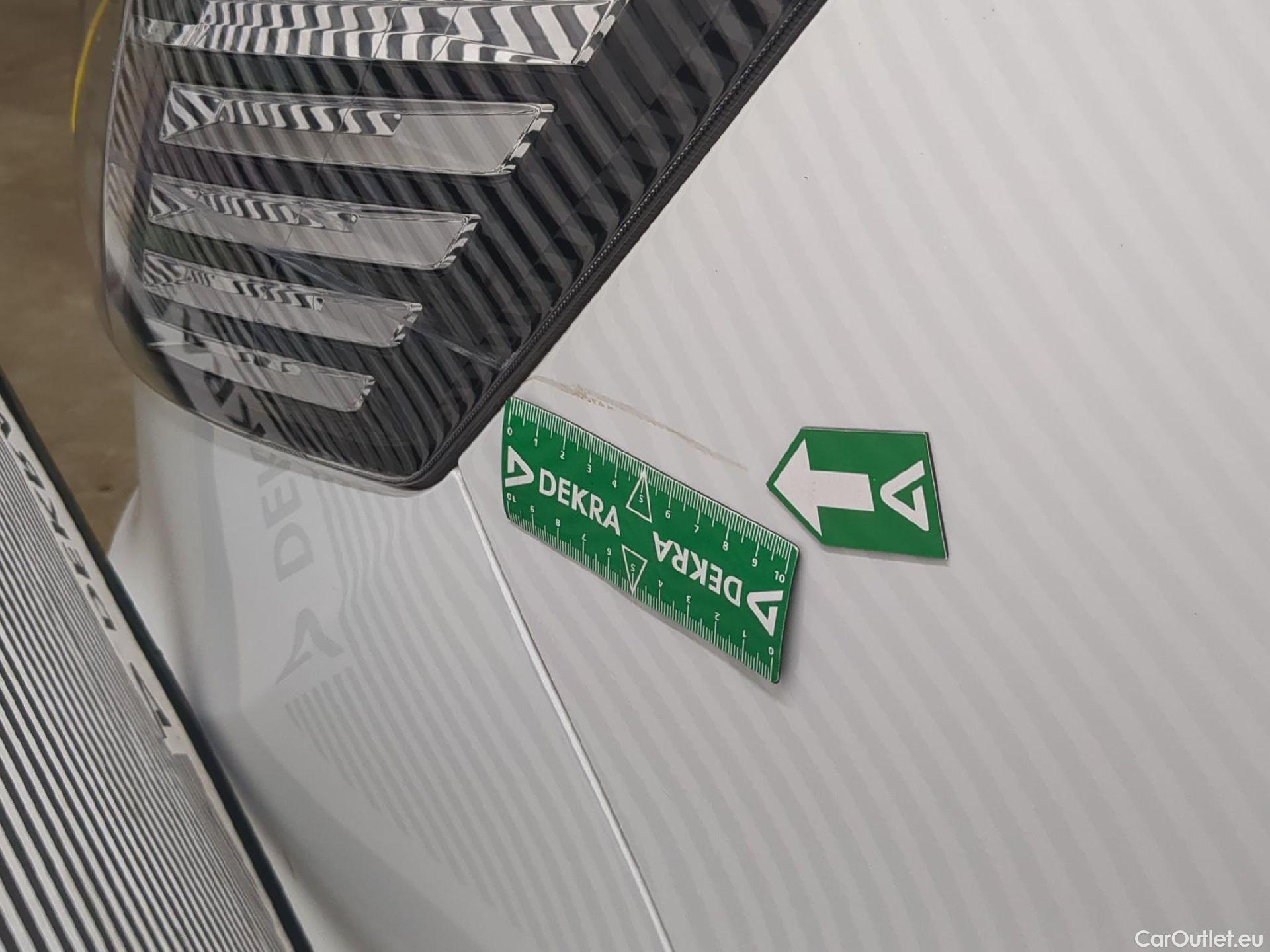  Renault  Trafic  Fourgon L2H1 3T Grand Confort 2.0 dCi 130CV BVM6 E6d #52