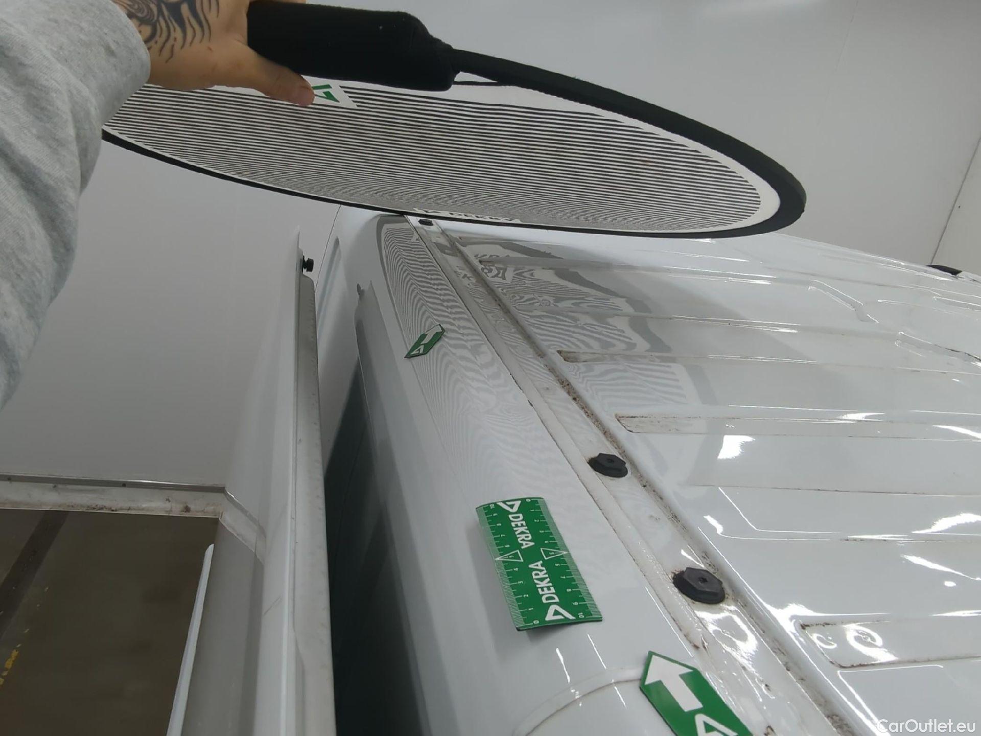  Renault  Trafic  Fourgon L2H1 3T Grand Confort 2.0 dCi 130CV BVM6 E6d #21