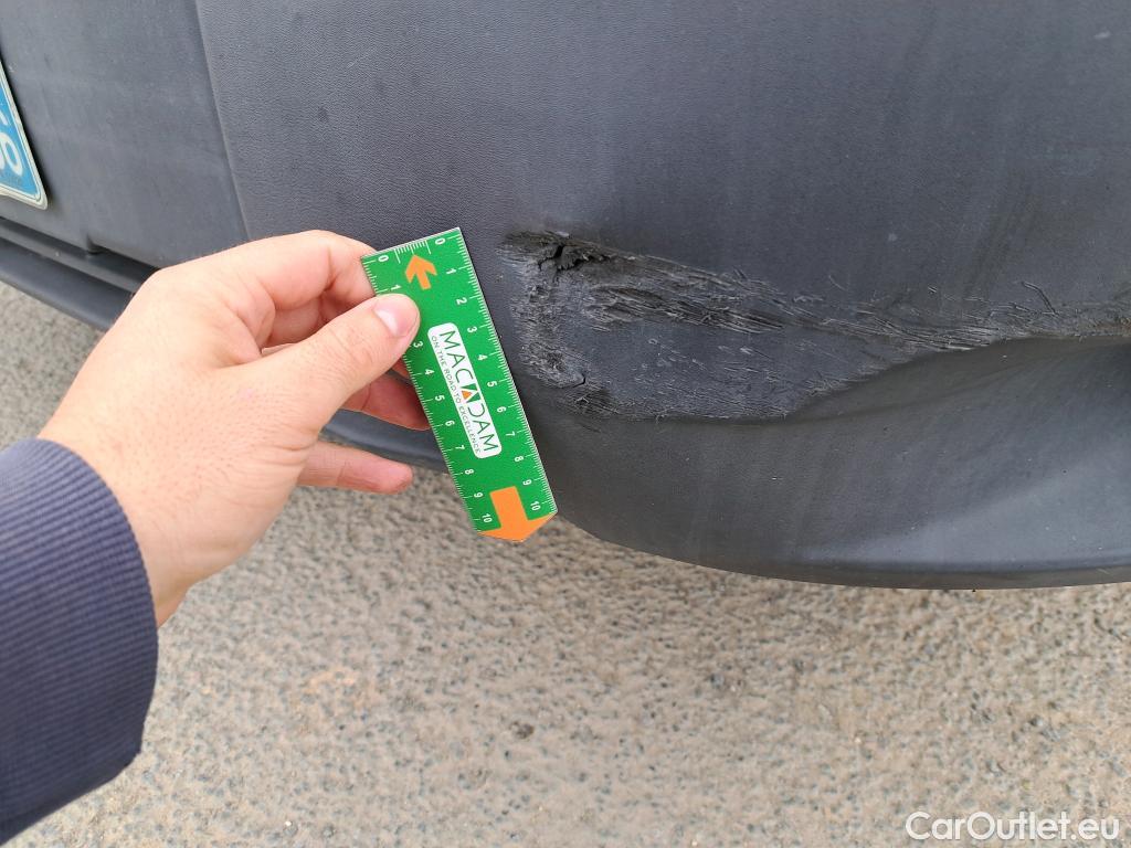  Peugeot  Boxer  VU 4p Fourgon 2.0 BLUEHDI 130 S&S PREMIUM 335 L3H3 / RAMPE HYDROLIQUE #19