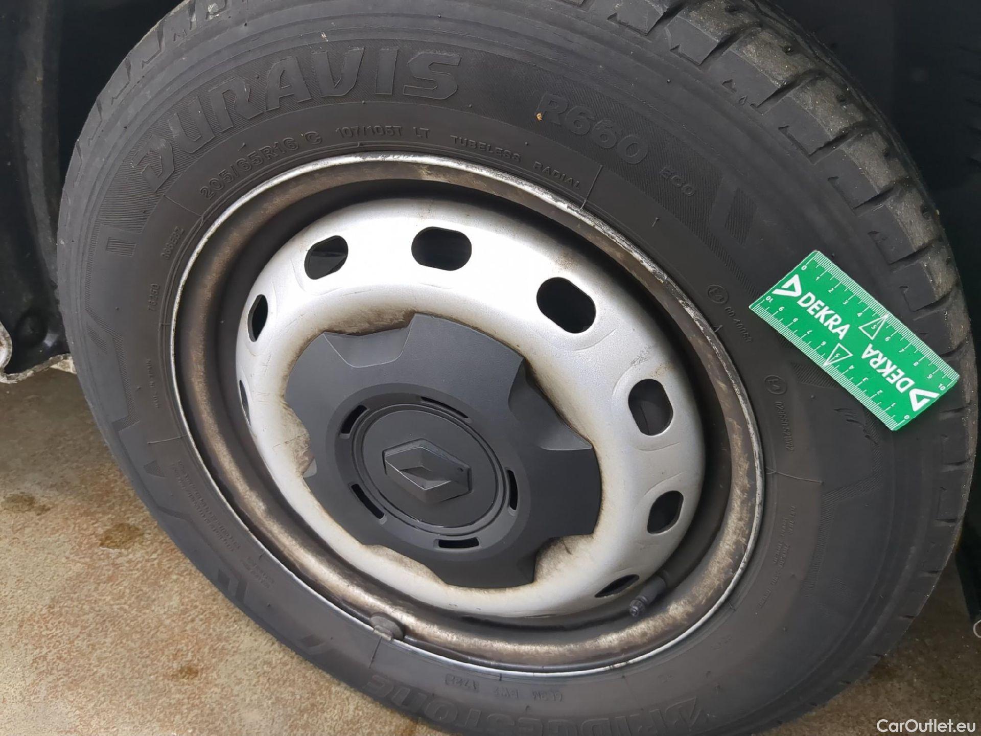  Renault  Trafic  Fourgon L2H1 3T Grand Confort 2.0 dCi 130CV BVM6 E6d #7