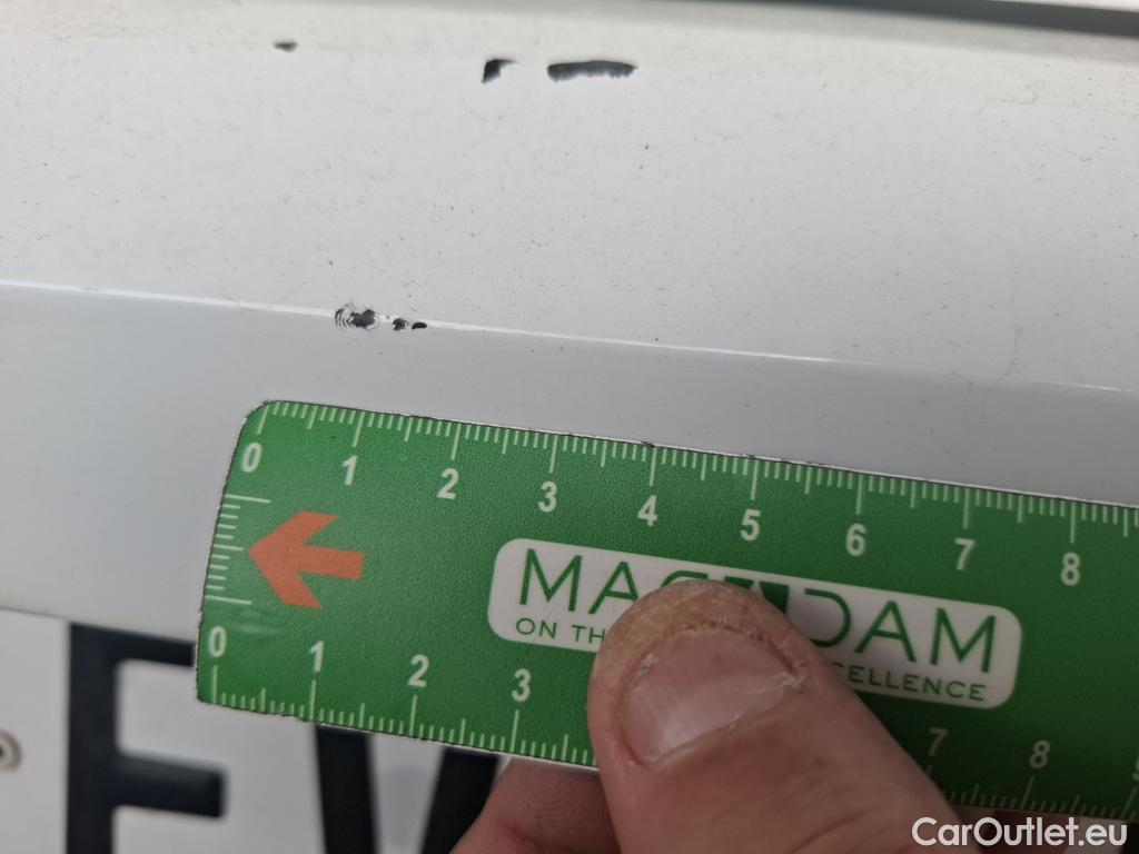  Volkswagen  Golf  VOLKSWAGEN / 2020 / 5P / Berline 2.0 TDI SCR 115 BVM6 Life Busi 1st #17