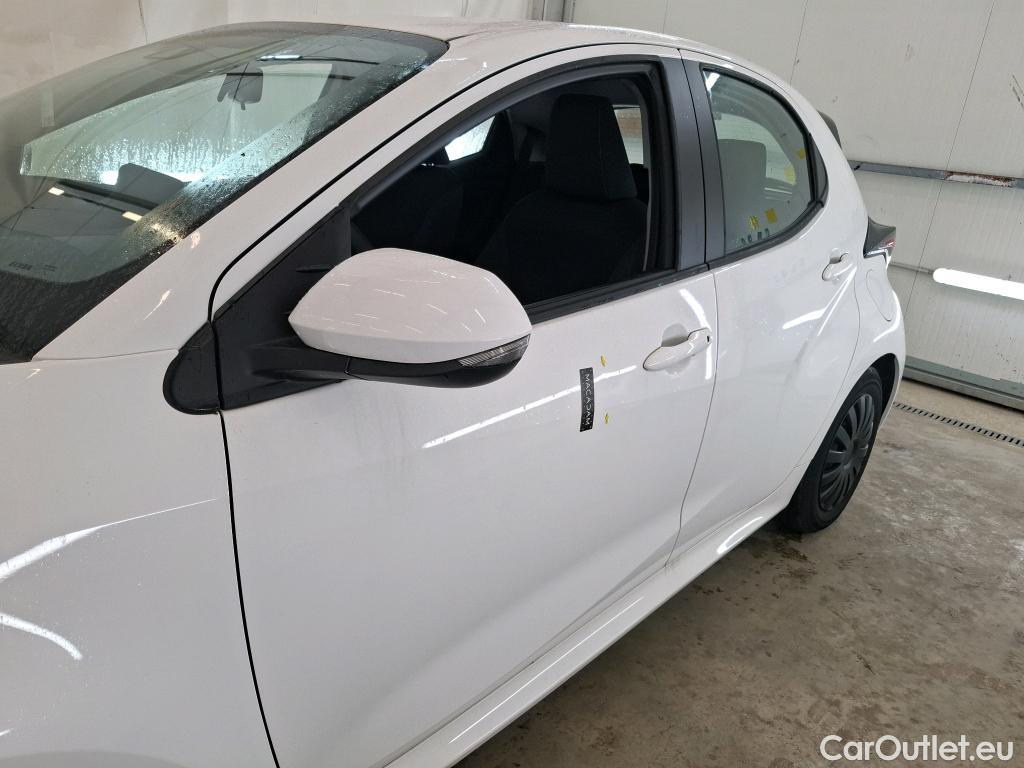  Toyota  Yaris TOYOTA  Hybride / 2019 / 5P / Berline Hybride 116h Dynamic Business Beyond Zer #1