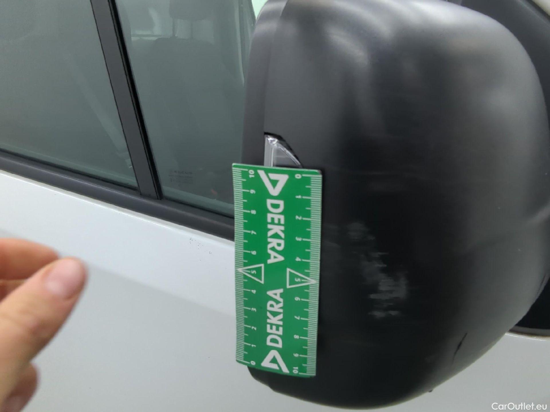  Renault  Trafic  Fourgon L2H1 3T Grand Confort 2.0 dCi 130CV BVM6 E6d #38