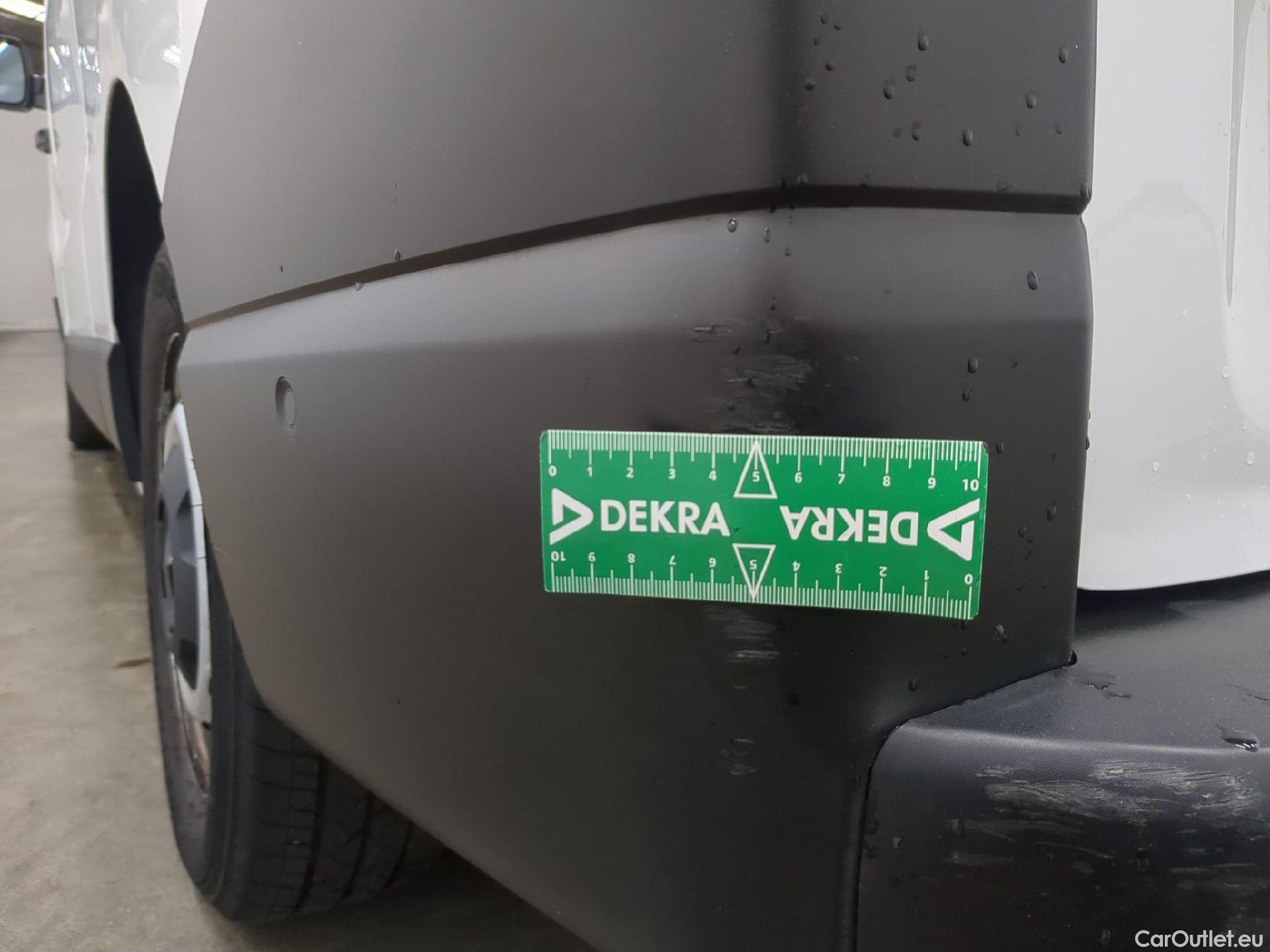  Renault  Trafic  Fourgon L2H1 3T Grand Confort 2.0 dCi 130CV BVM6 E6d #72