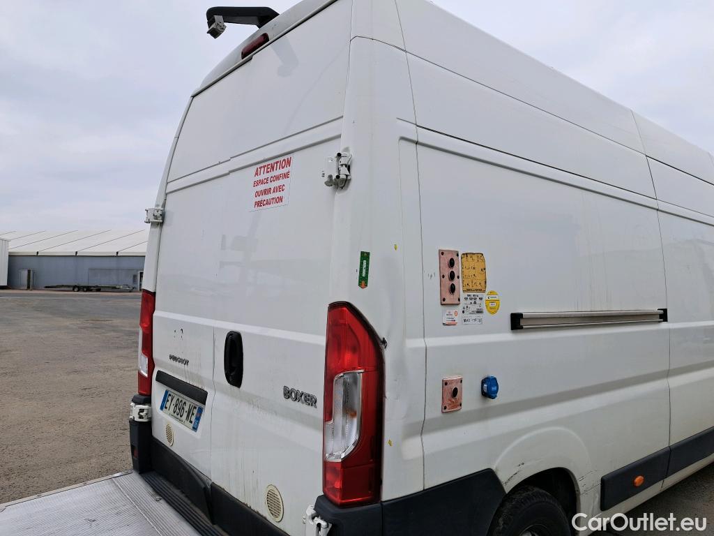  Peugeot  Boxer  VU 4p Fourgon 2.0 BLUEHDI 130 S&S PREMIUM 335 L3H3 / RAMPE HYDROLIQUE #3
