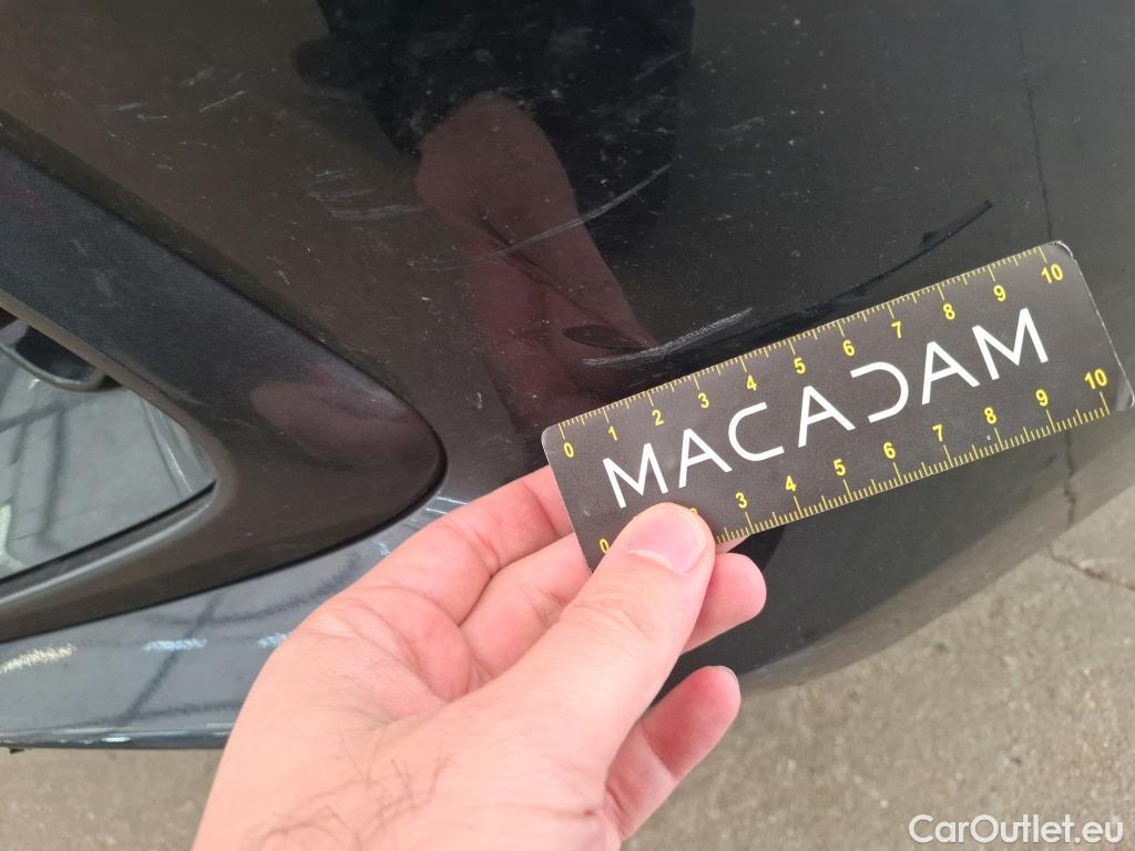  Toyota  Corolla TOYOTA  / 2018 / 5P / Berline Hybride 122h Dynamic Business Stage Acad #3