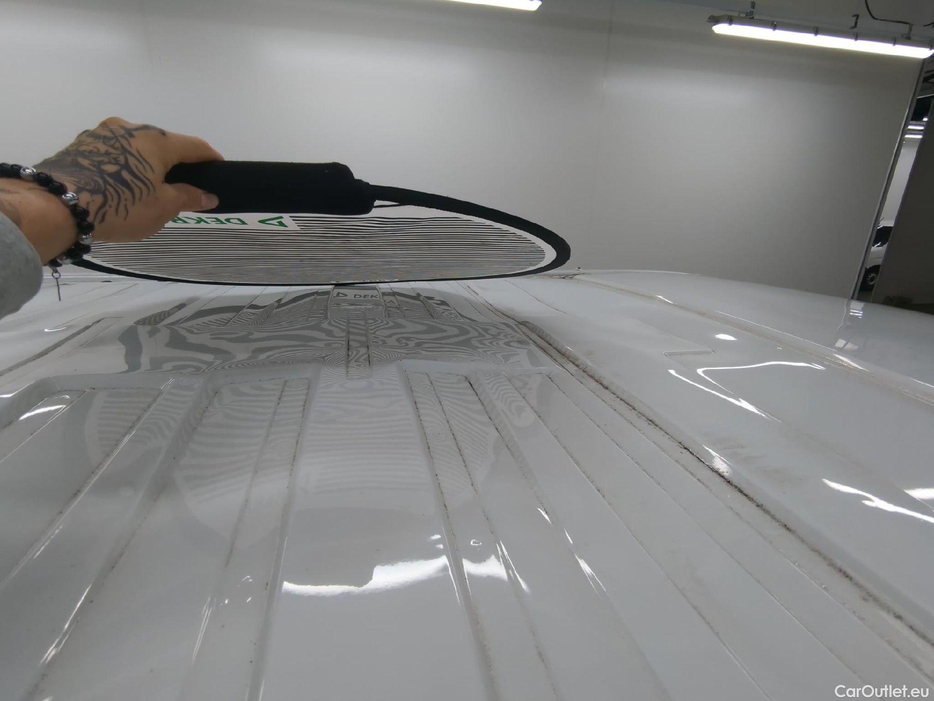  Renault  Trafic  Fourgon L2H1 3T Grand Confort 2.0 dCi 130CV BVM6 E6d #15