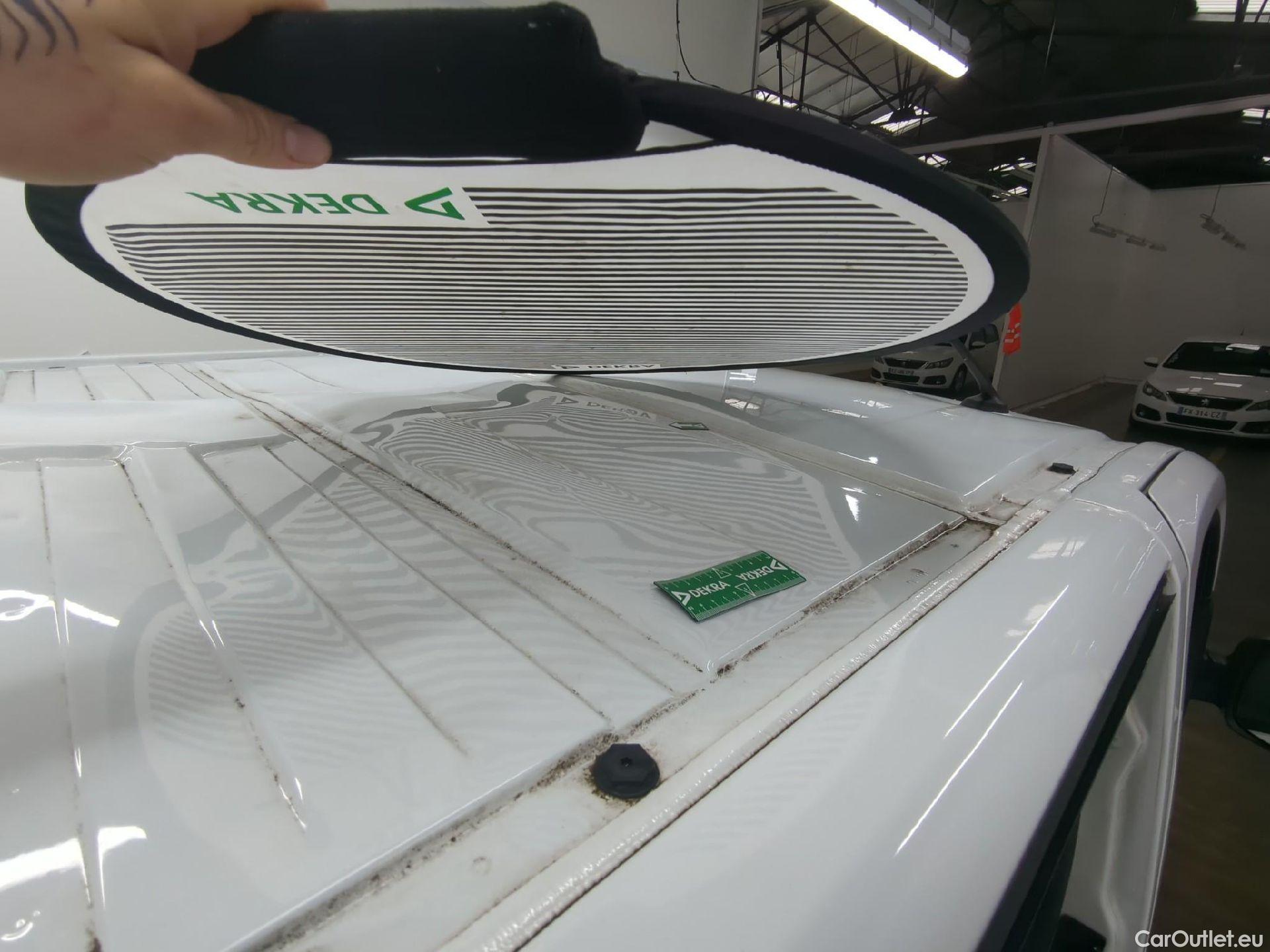  Renault  Trafic  Fourgon L2H1 3T Grand Confort 2.0 dCi 130CV BVM6 E6d #12