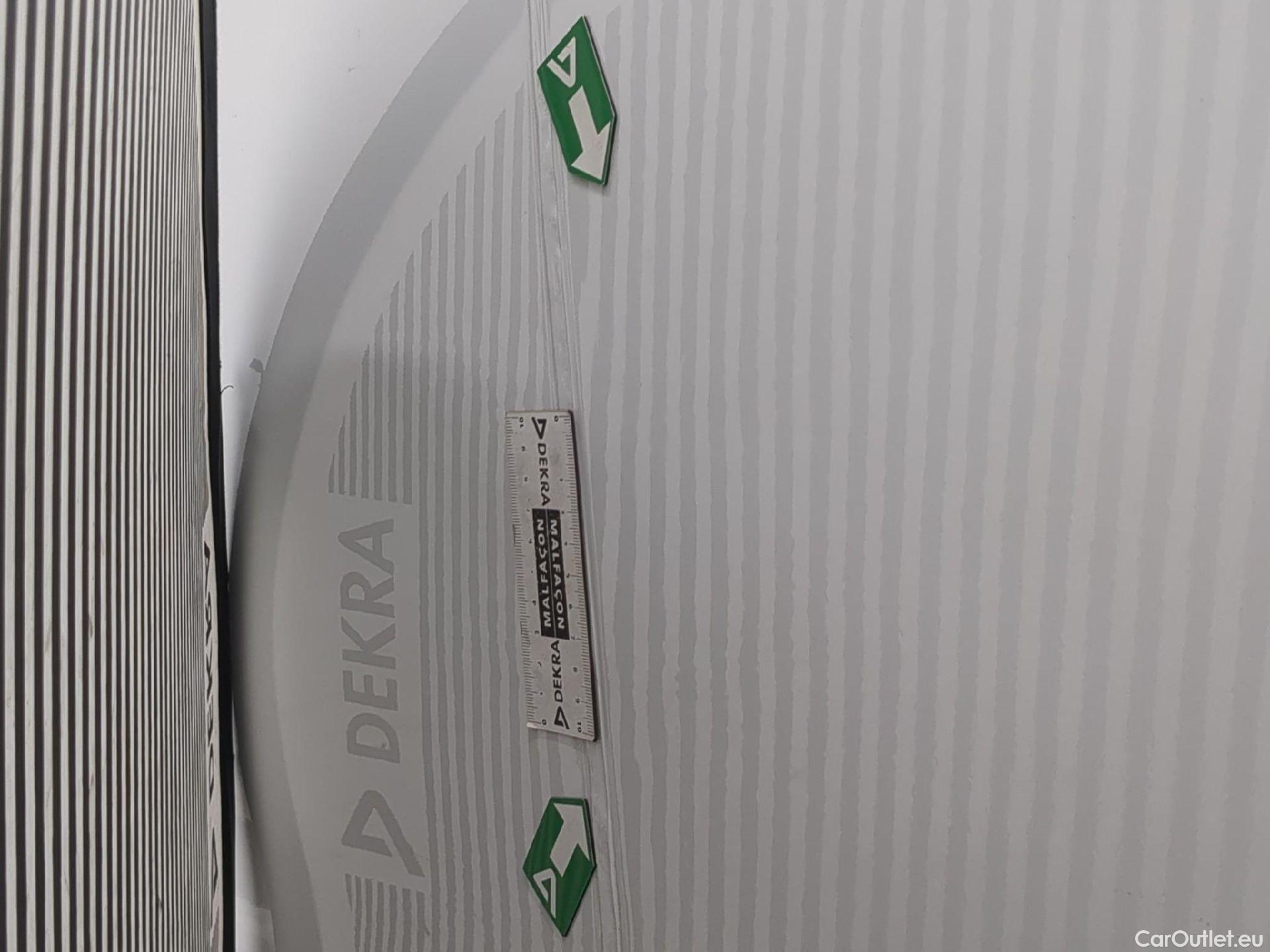  Renault  Trafic  Fourgon L2H1 3T Grand Confort 2.0 dCi 130CV BVM6 E6d #58