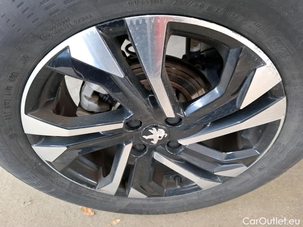  Peugeot  2008  Allure Business 1.5 HDi 130CV BVA8 E6d #34