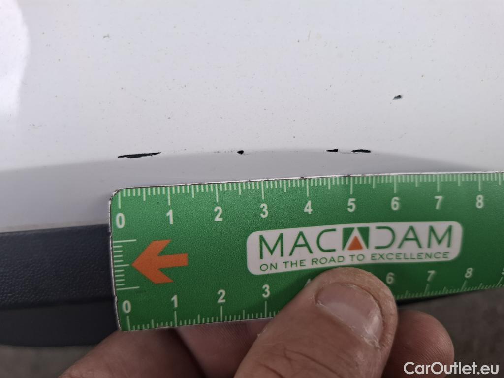  Volkswagen  Golf  VOLKSWAGEN / 2020 / 5P / Berline 2.0 TDI SCR 115 BVM6 Life Busi 1st #15