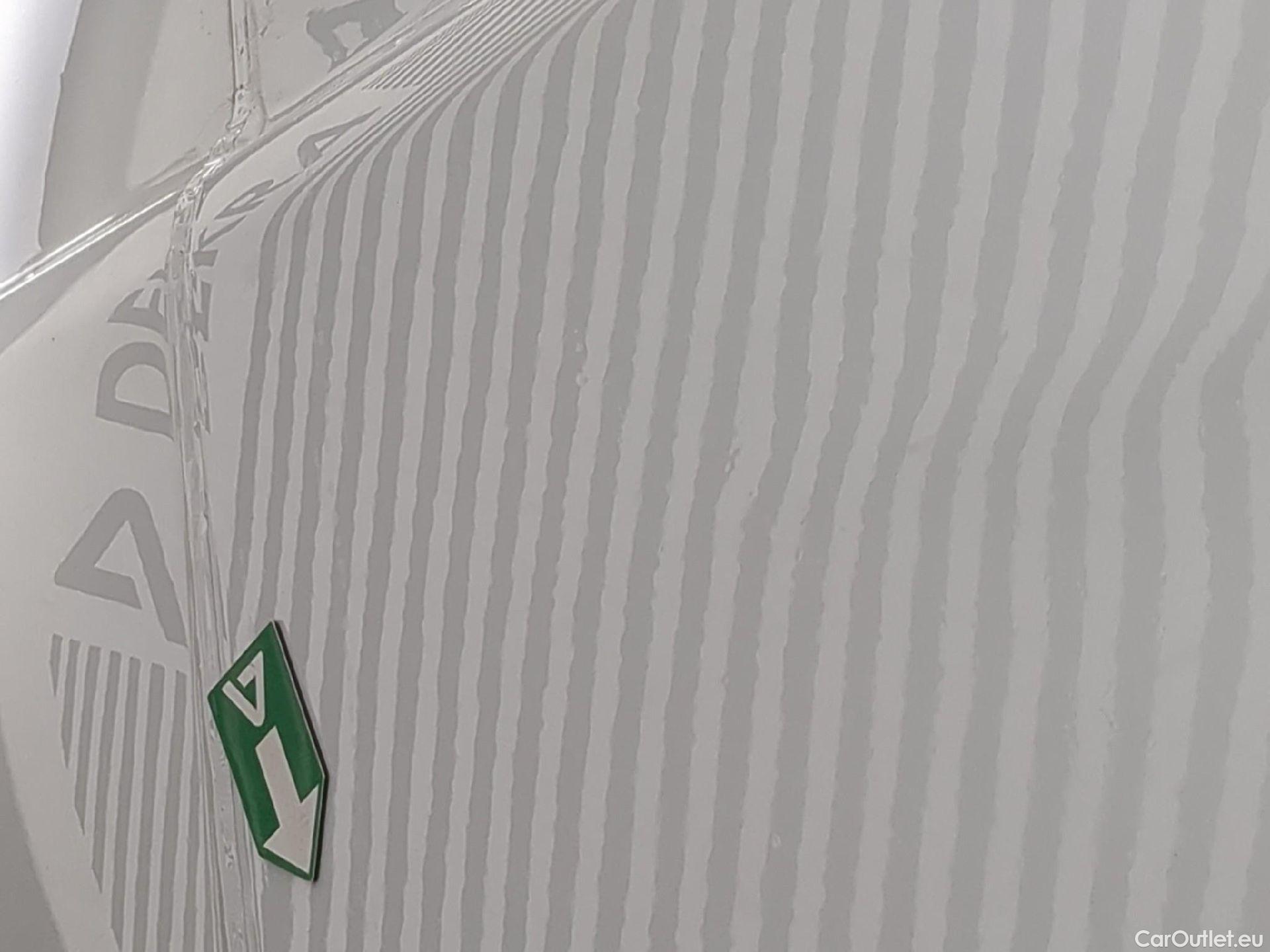  Renault  Trafic  Fourgon L2H1 3T Grand Confort 2.0 dCi 130CV BVM6 E6d #60