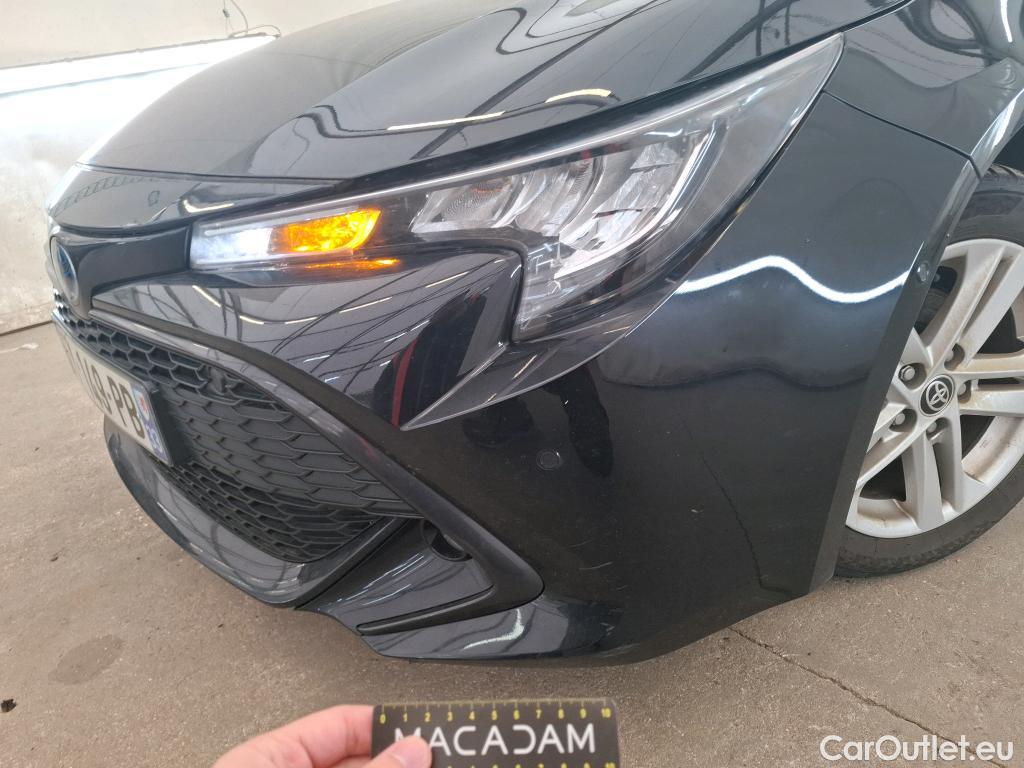  Toyota  Corolla TOYOTA  / 2018 / 5P / Berline Hybride 122h Dynamic Business Stage Acad #1