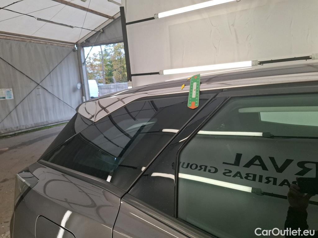  Peugeot  3008  Active Pack 1.5 HDi 130CV BVA8 E6d #9