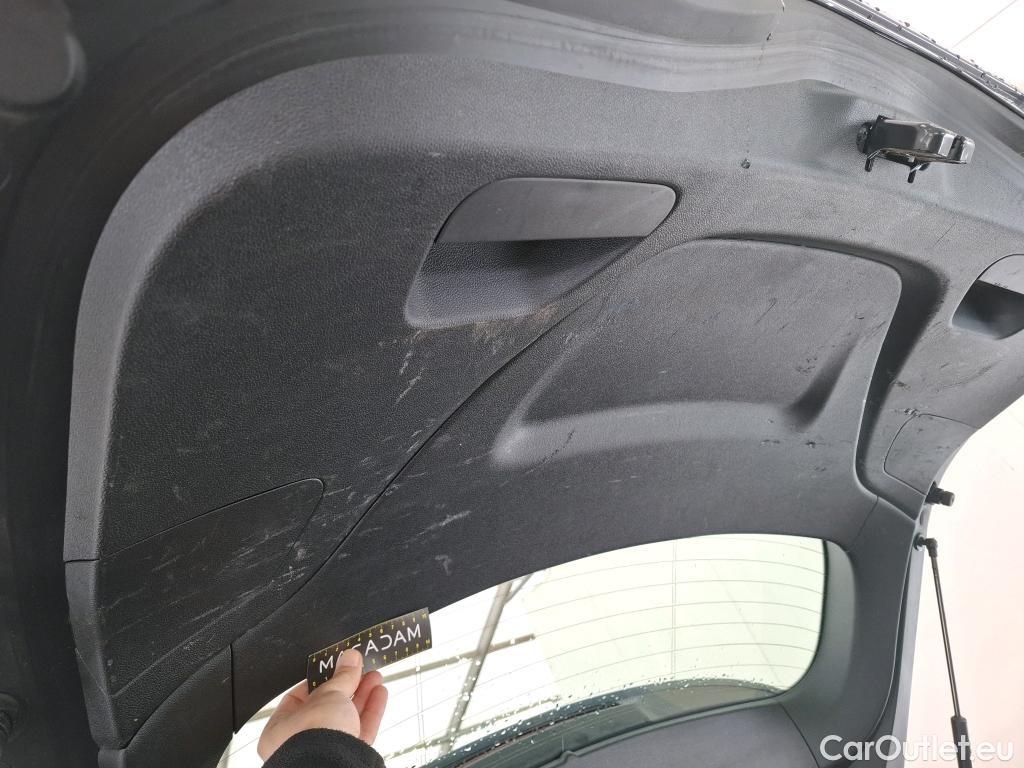  Renault  Megane RENAULT Mégane Estate / 2020 / 5P / Break evolution TCe 140 #13