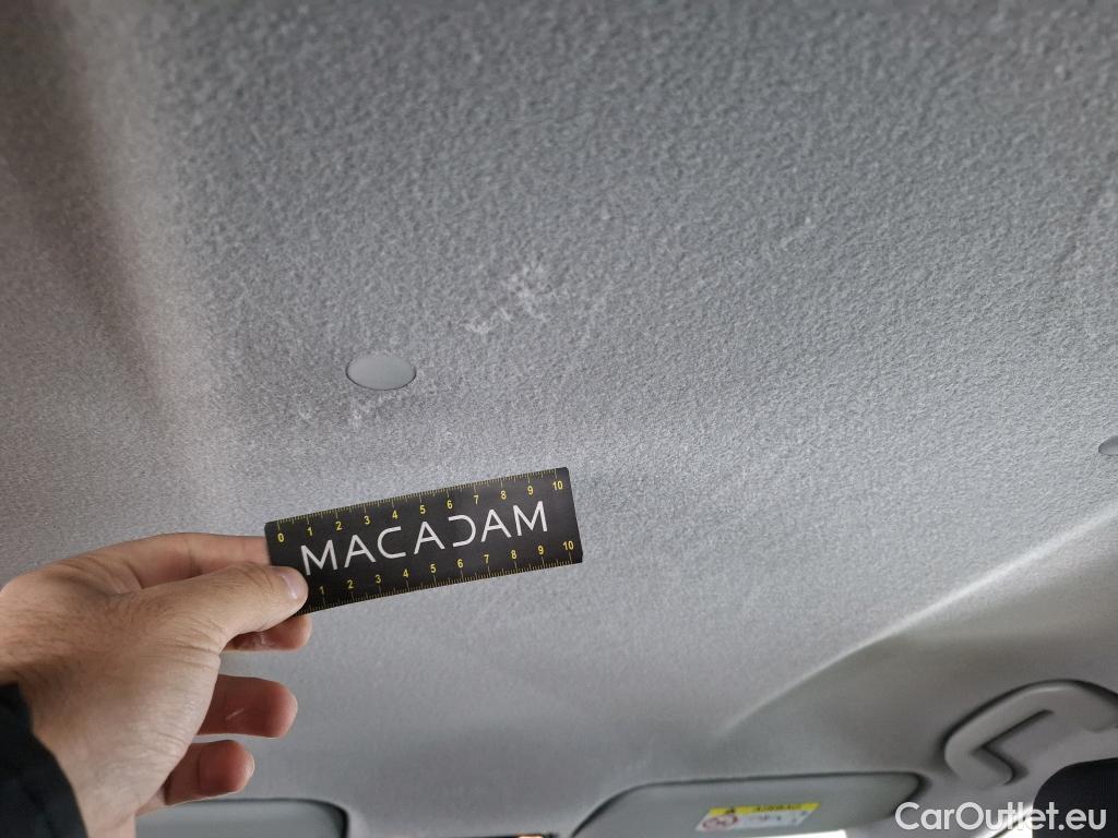  Toyota  Yaris TOYOTA  Hybride / 2019 / 5P / Berline Hybride 116h Dynamic Business Beyond Zer #8