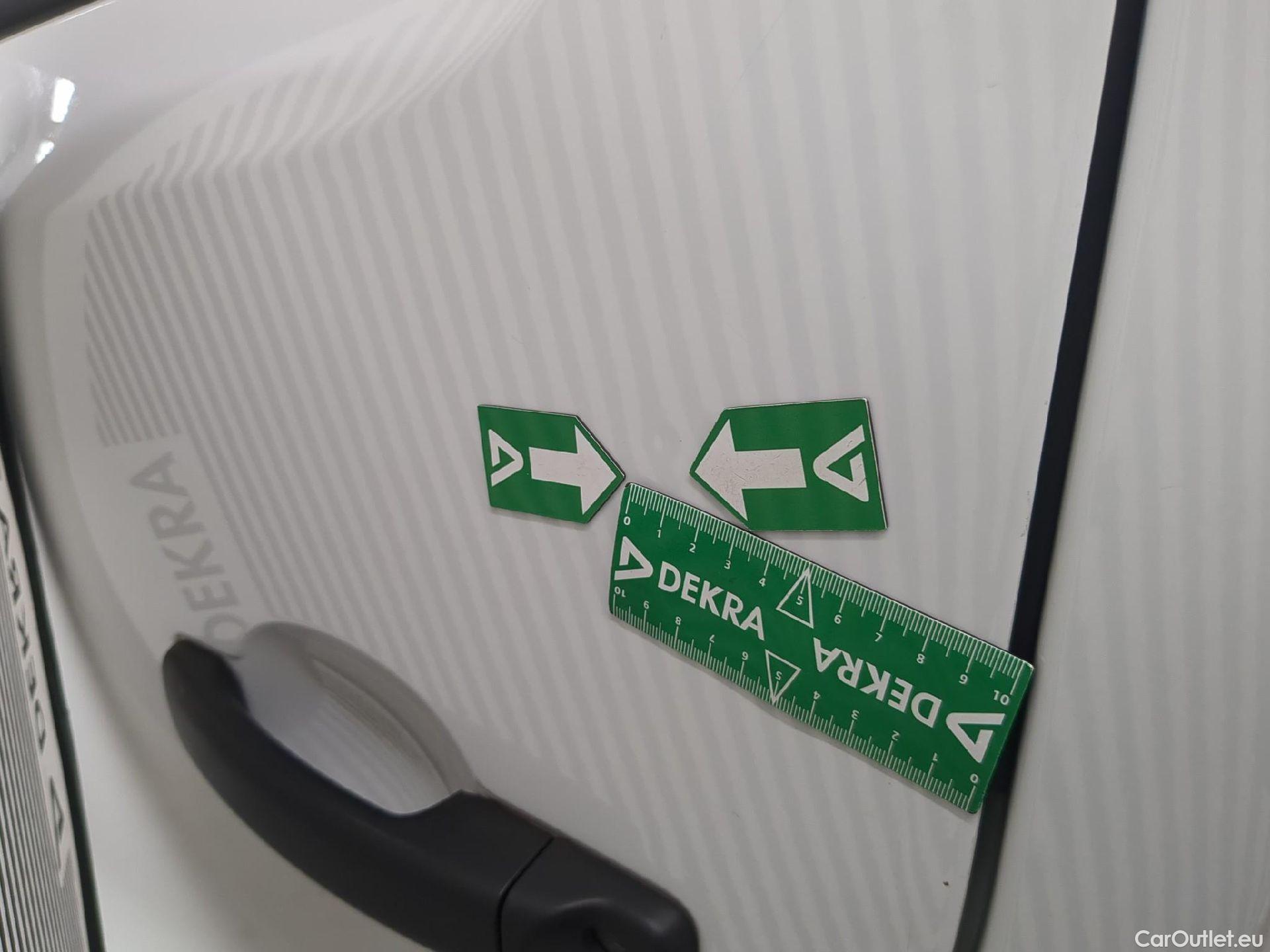  Renault  Trafic  Fourgon L2H1 3T Grand Confort 2.0 dCi 130CV BVM6 E6d #55