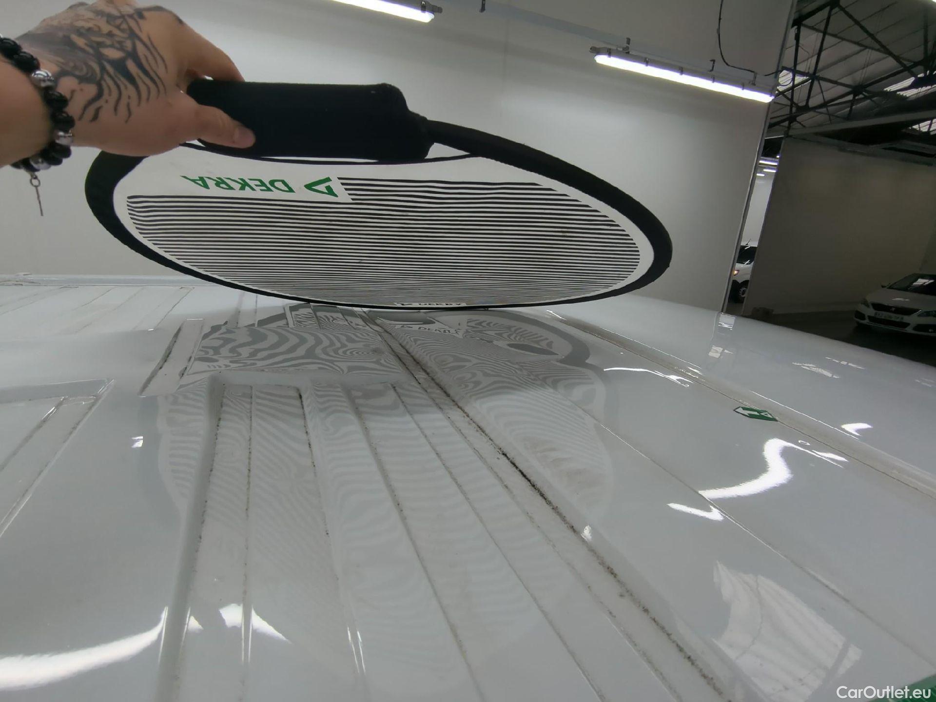  Renault  Trafic  Fourgon L2H1 3T Grand Confort 2.0 dCi 130CV BVM6 E6d #10